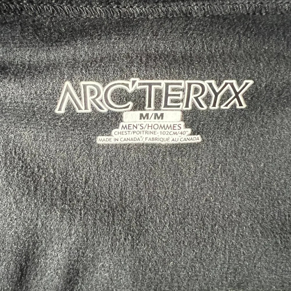 NWOT Arc'teryx Vintage 'Covert' full zip jacket size M in Green Bean - men's - Picture 3 of 9